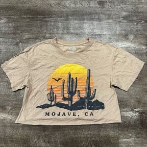 Cold Crush Mojave California Cropped T-Shirt Size Medium